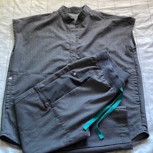 FIGS GRAPHITE PAIR OF SCRUBS